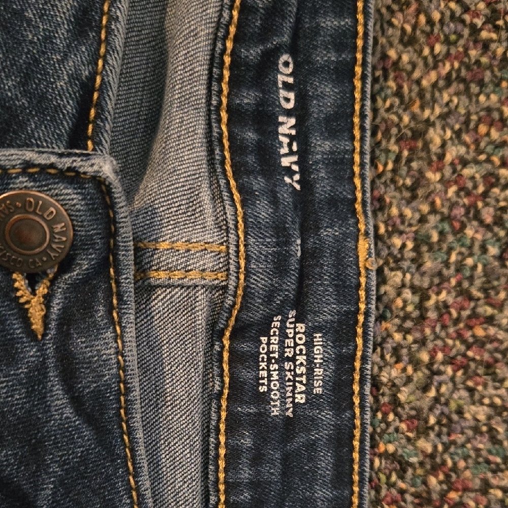 Old Navy Blue Skinny Jeans with Classic Stitching